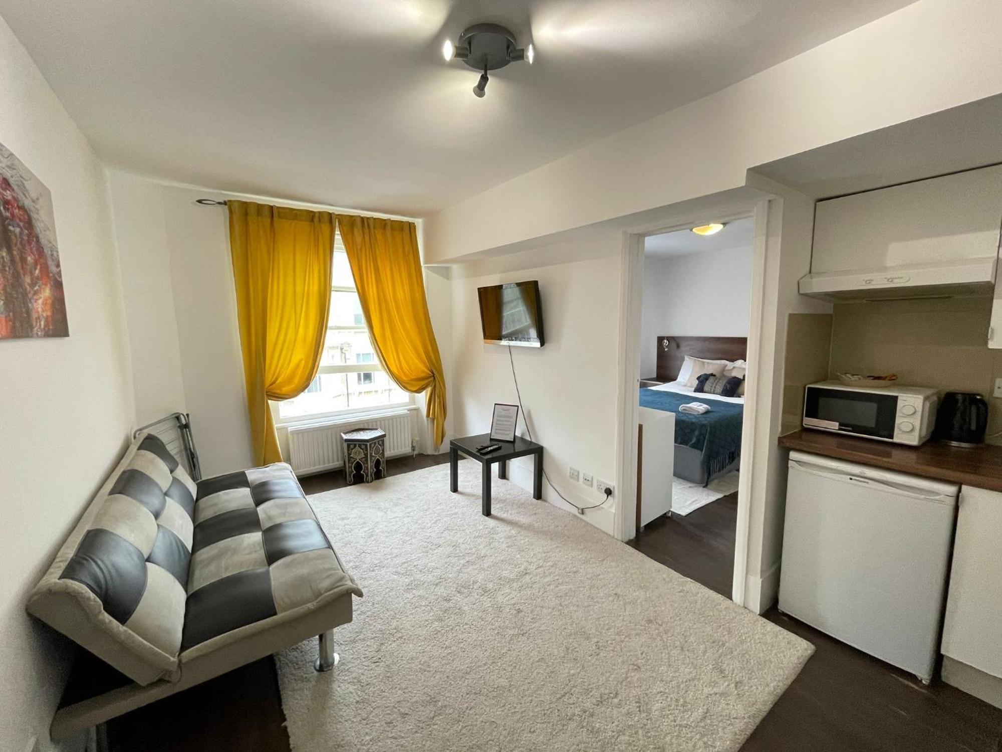 Captivating 1-Bed Apartment In لندن المظهر الخارجي الصورة